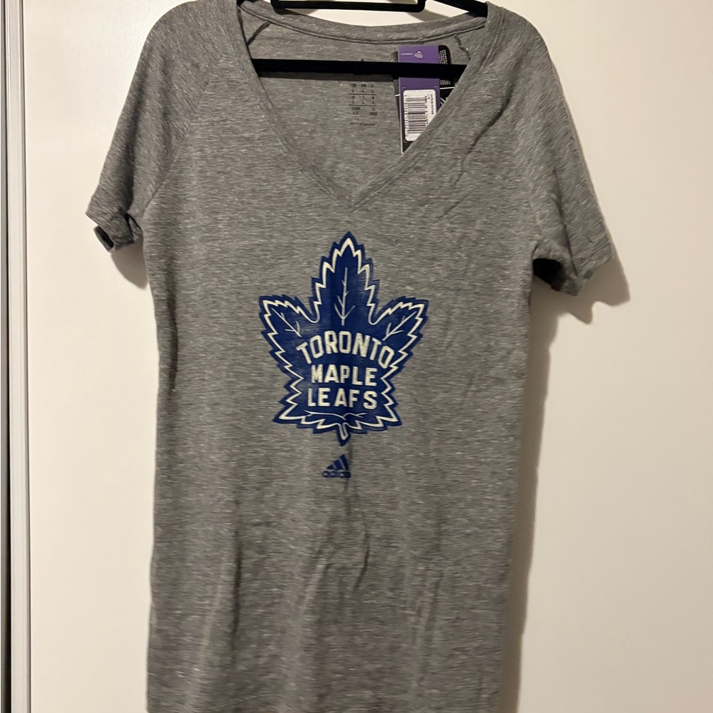 Adidas Toronto Maple Leafs Gray T-Shirt with Blue Logo - Picture 1 of 4